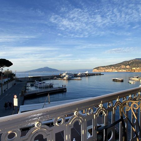 Amore Rentals - Gilda'S House Sorrento Bagian luar foto