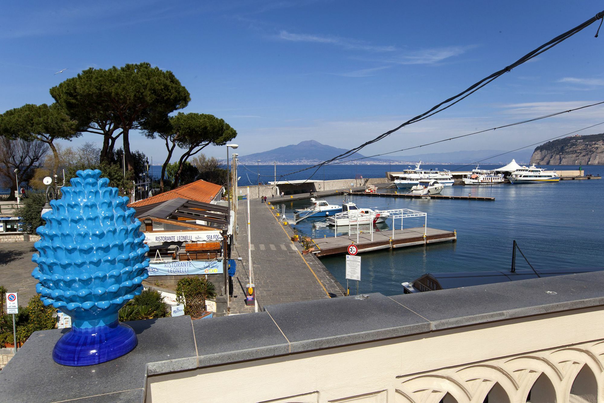 Amore Rentals - Gilda'S House Sorrento Bagian luar foto