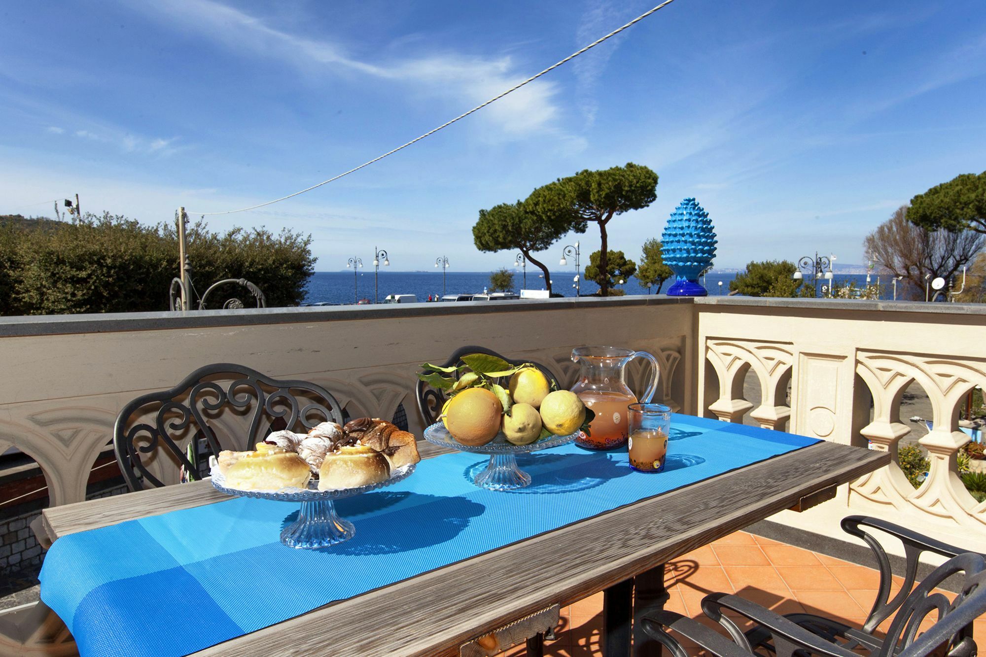 Amore Rentals - Gilda'S House Sorrento Bagian luar foto